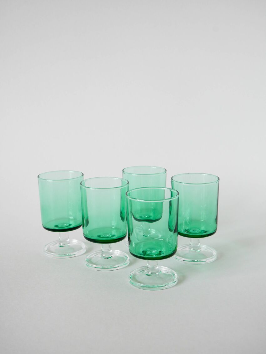 Lot de 5 petits verres à vin en verre vert, Luminarc, 1970