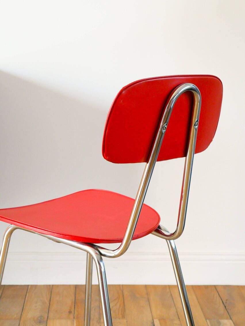 Chaise en skaï rouge et chrome, 1970