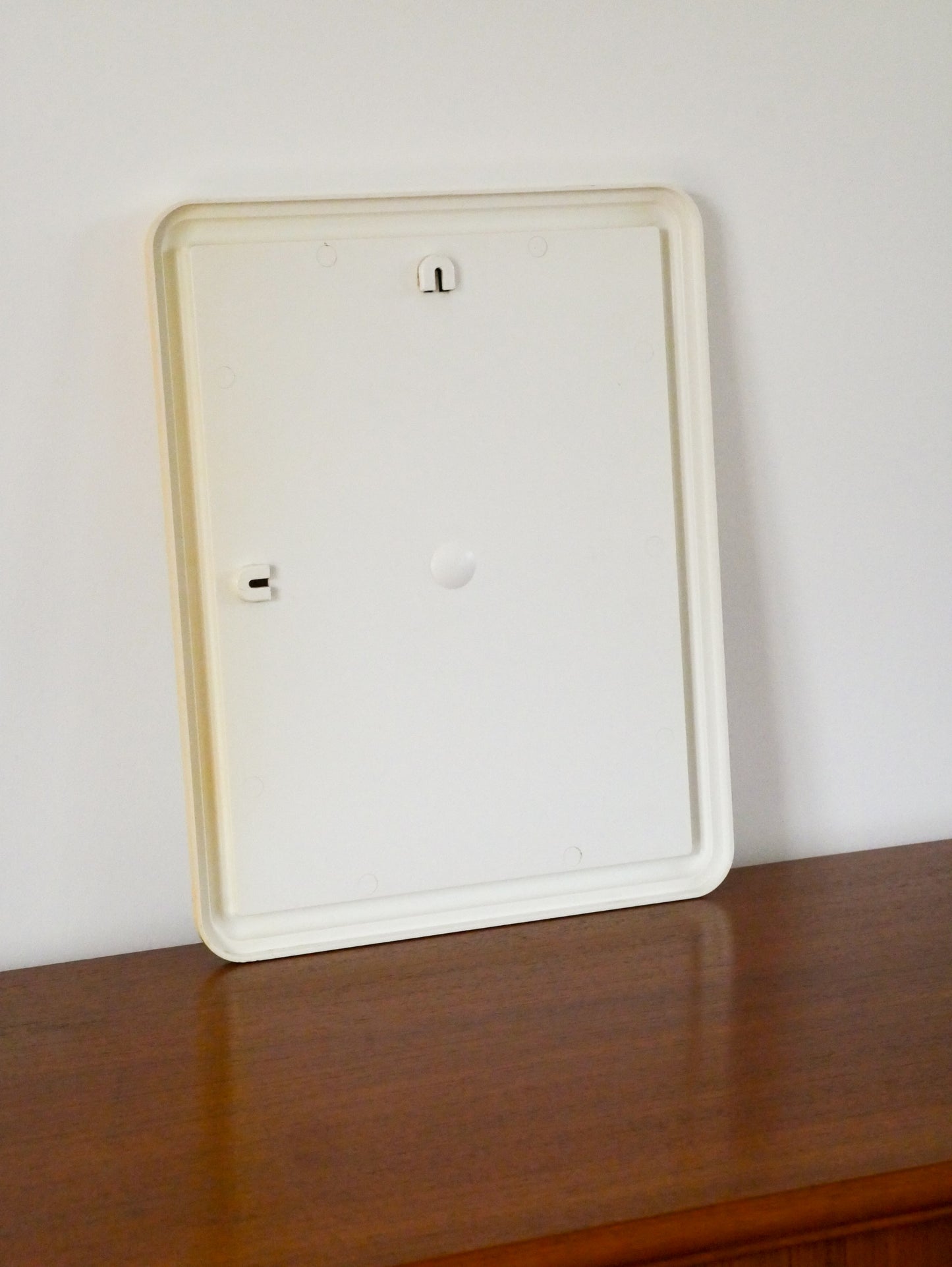 Petit miroir rectangulaire en plastique, Crème, Design, 1970