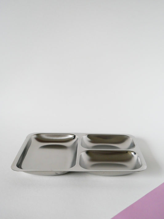 Plat rectangulaire à apéritif en inox brossé, Design, 1970