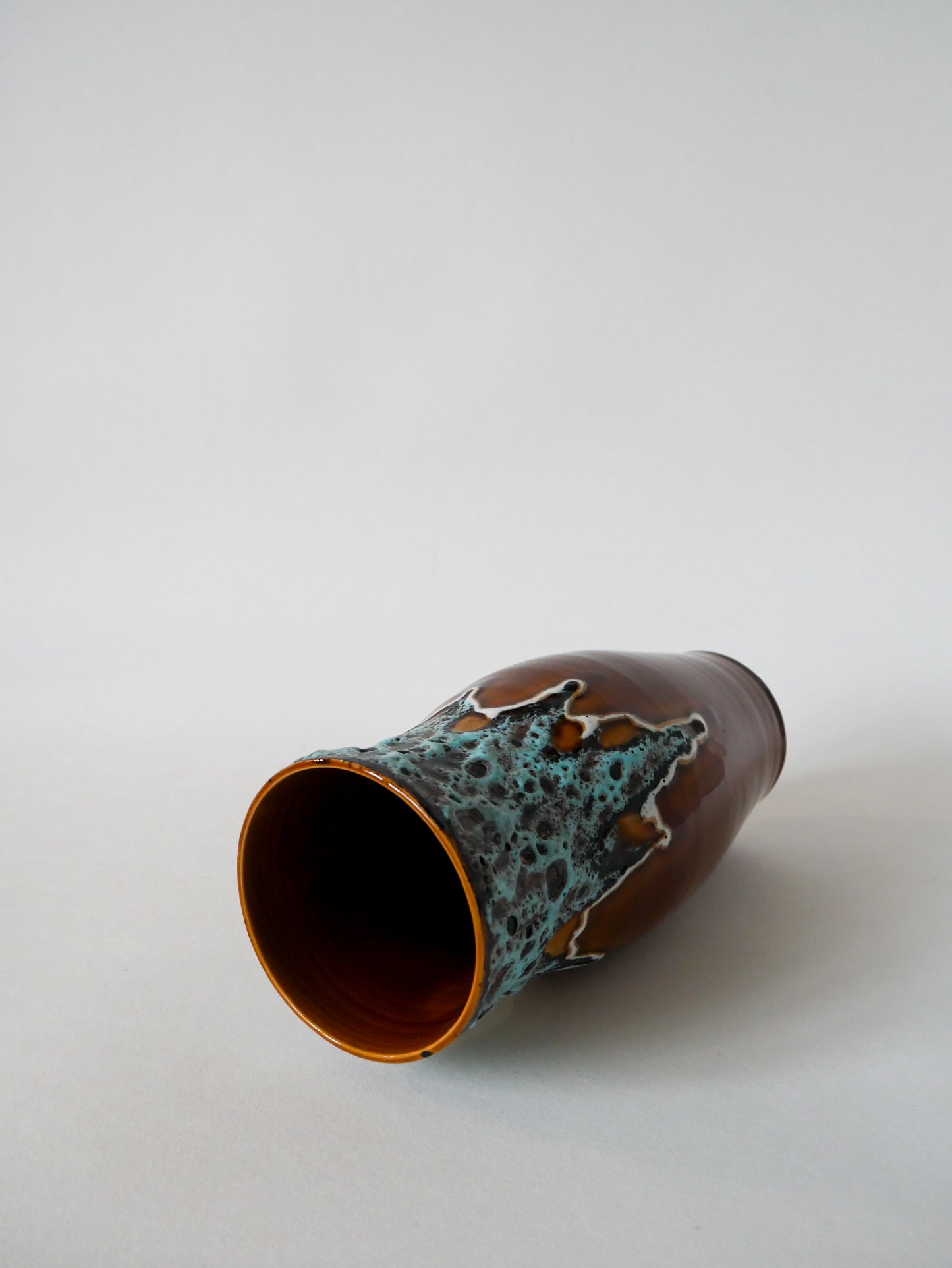 Vase en céramique et Fat Lava marron et bleu Germany 1970