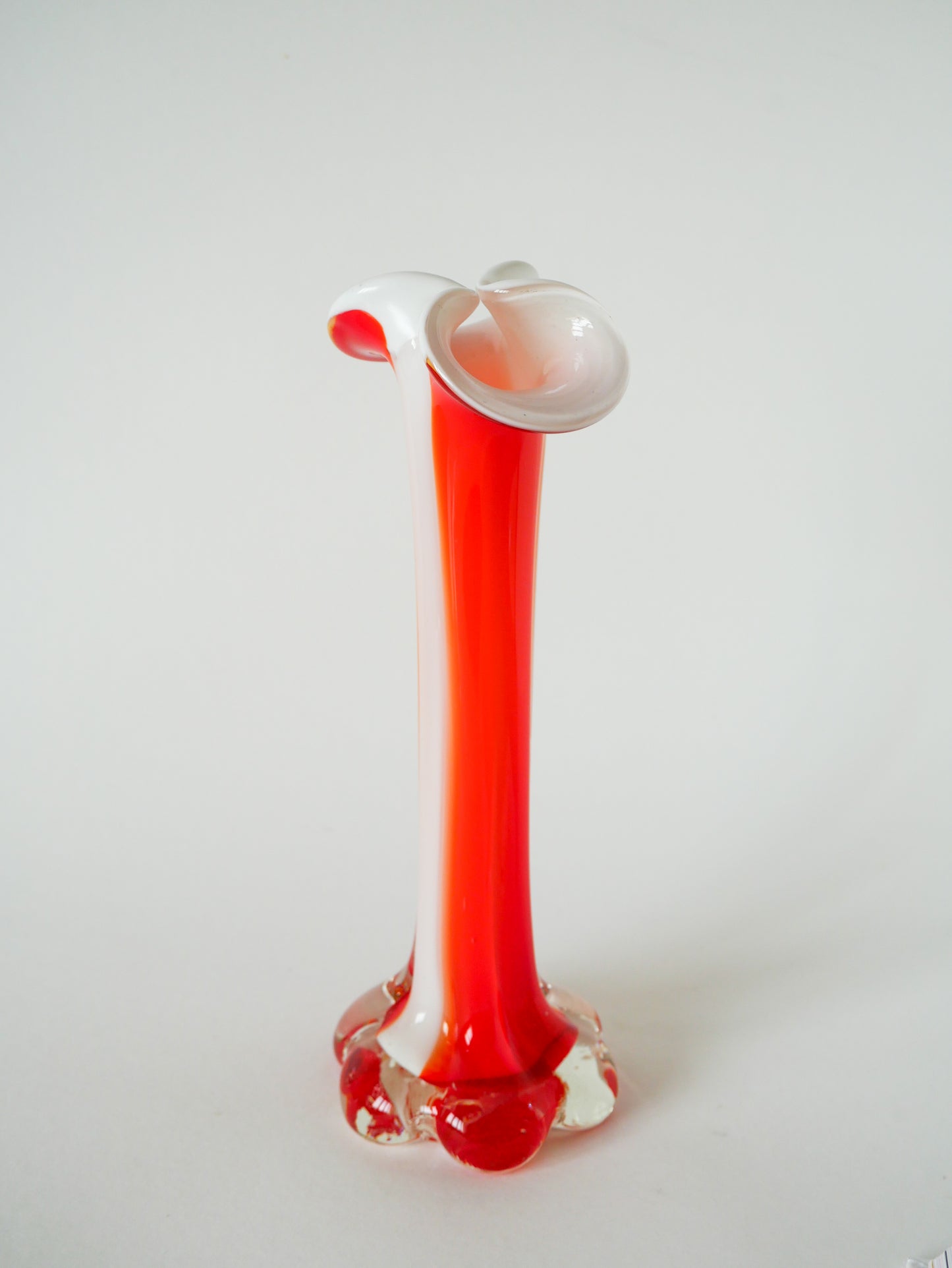 Vase en pâte de verre orange et opaline, 1970