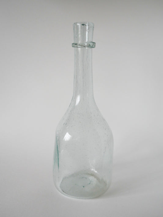 Grande bouteille en verre bullé style Biot, 1970