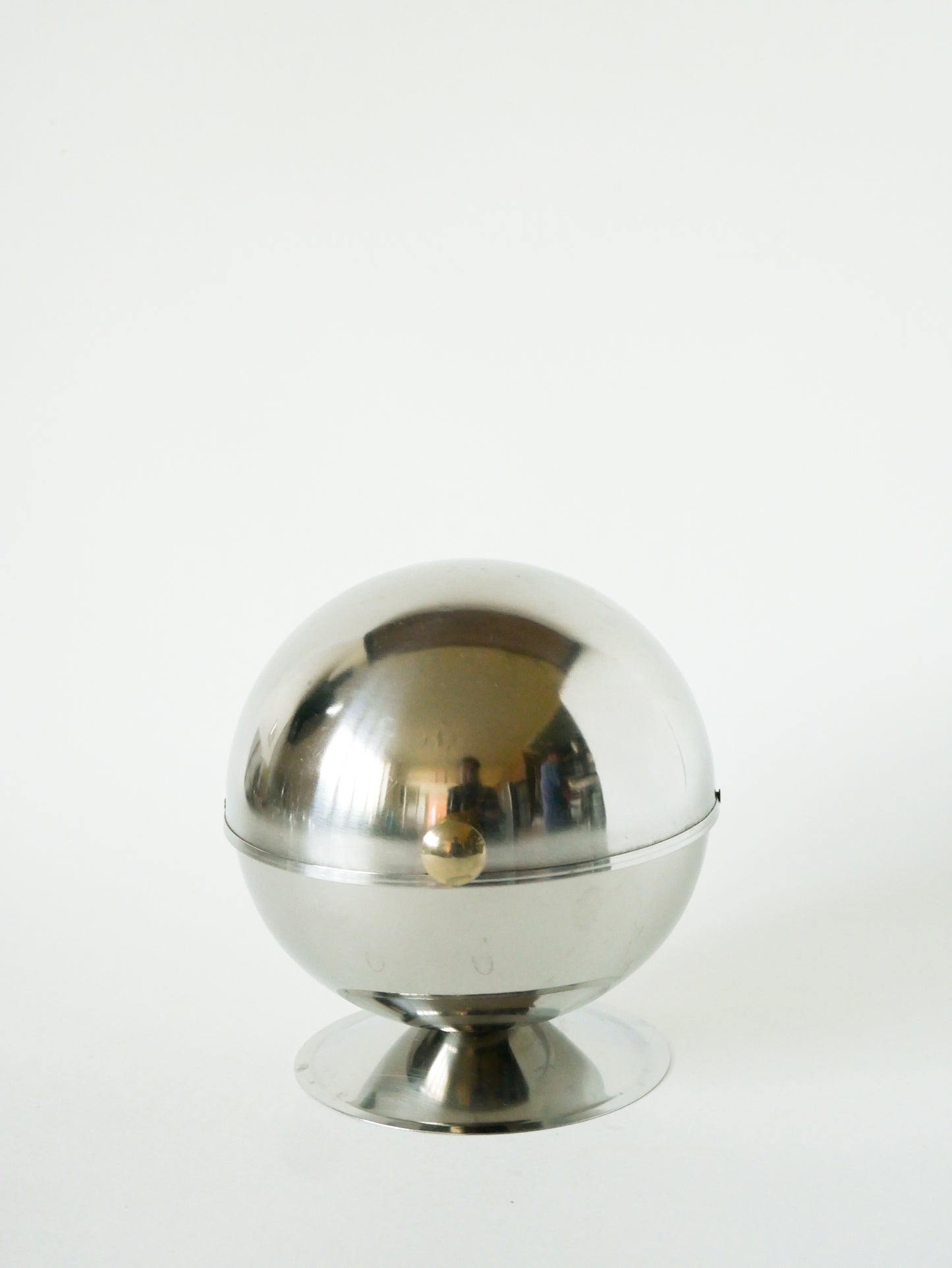 Sucrier en inox avec bouton doré, Design, 1970