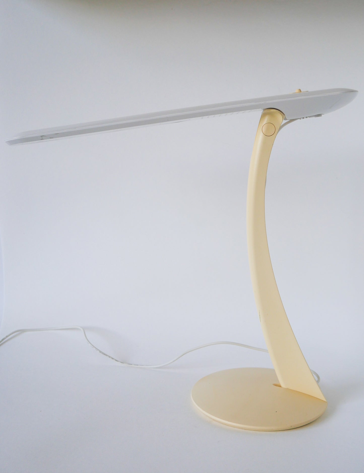 Lampe toucan en plastique, Design, 1980