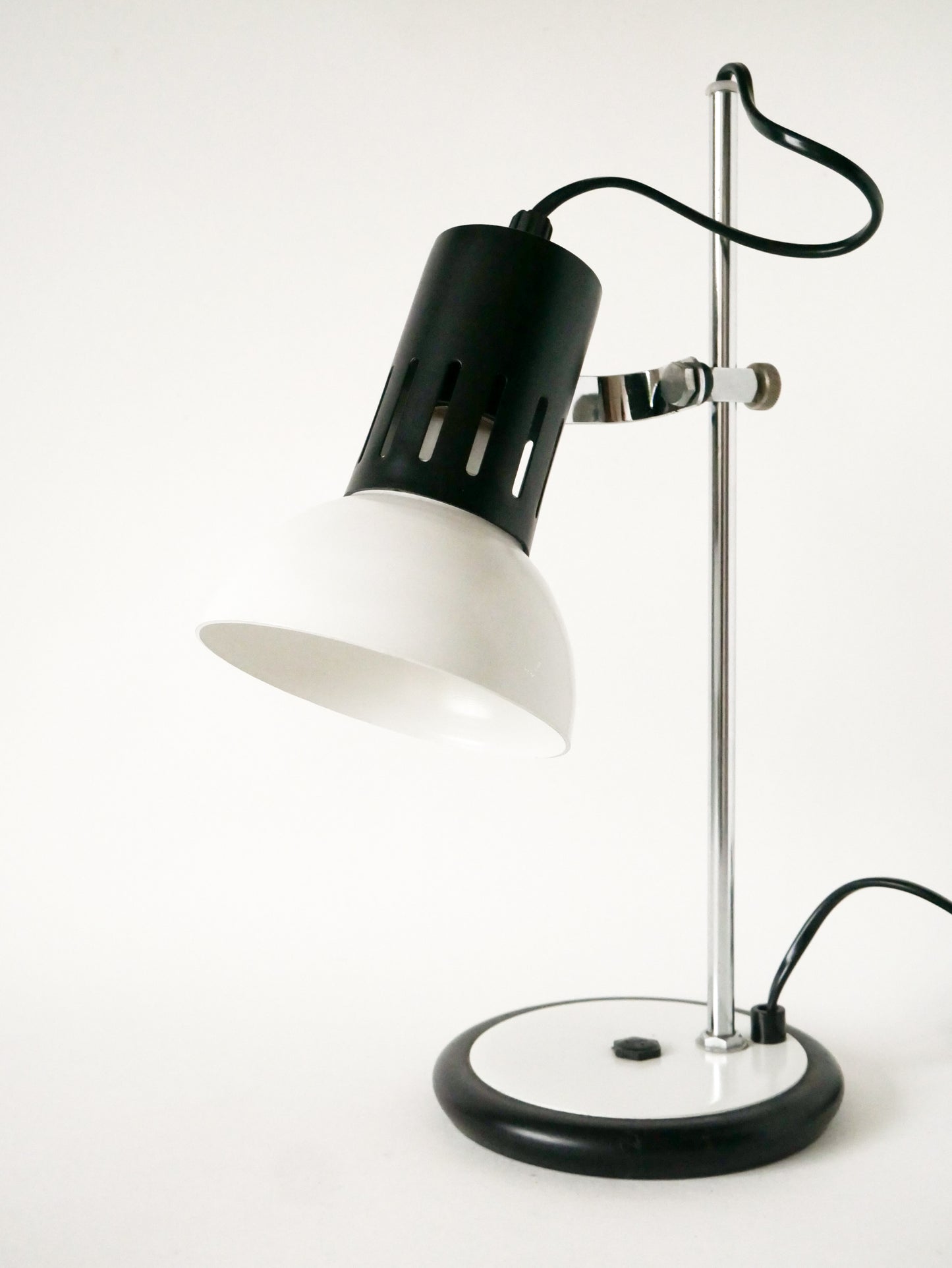 Lampe de bureau articulée en métal laqué blanc, pivotante, Design, 1970