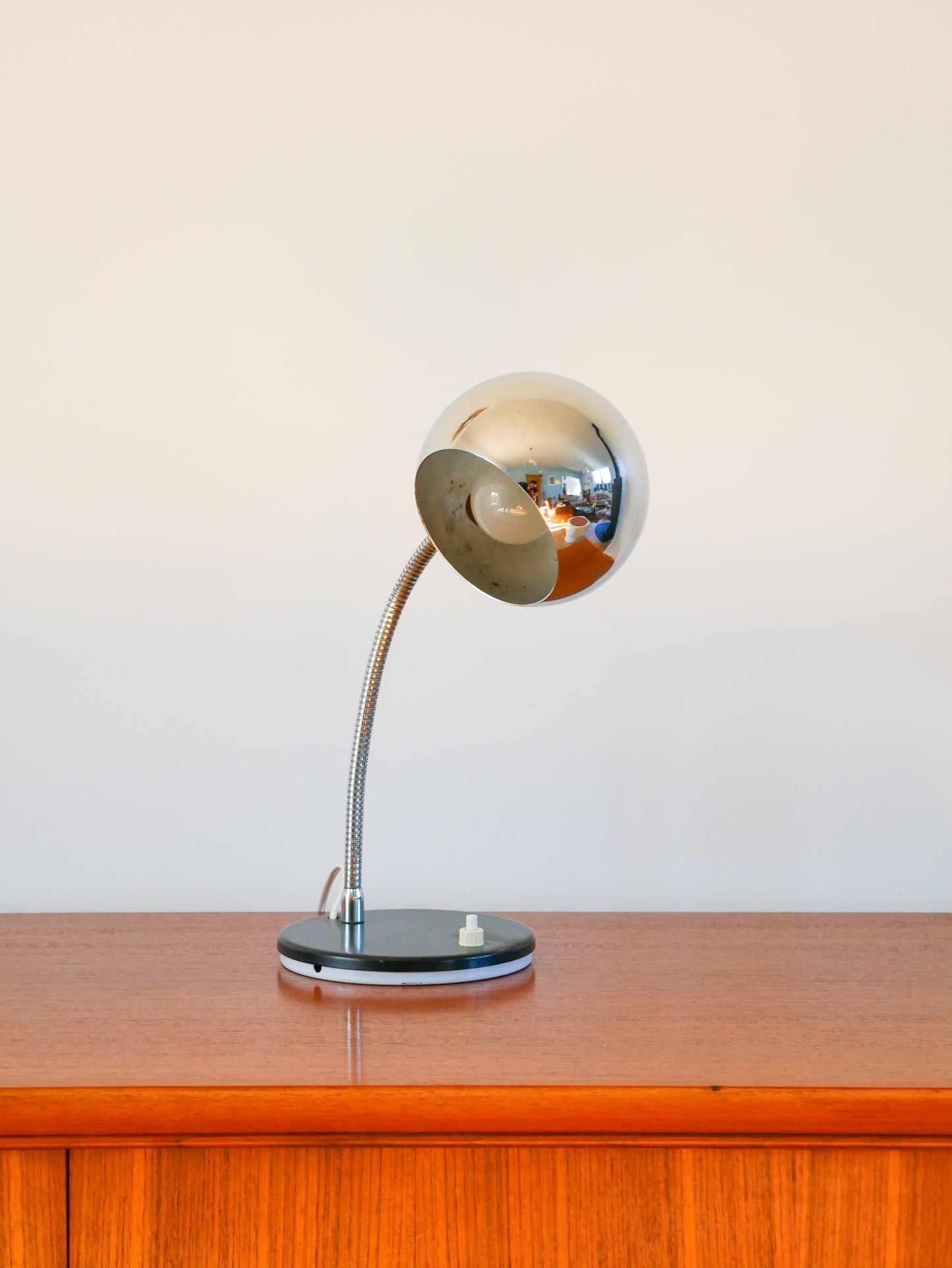 Lampe de bureau Eyeball en métal chromé, Design, 1970