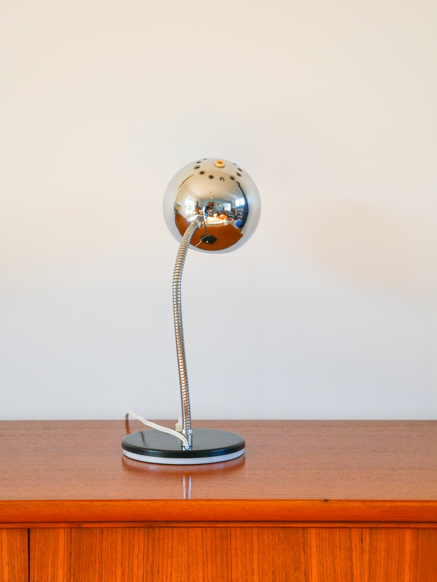 Lampe de bureau Eyeball en métal chromé, Design, 1970