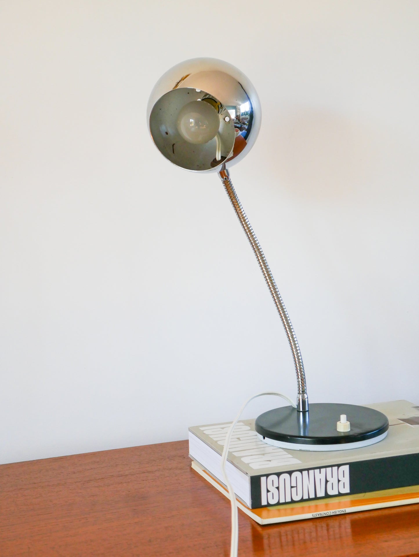 Lampe de bureau Eyeball en métal chromé, Design, 1970