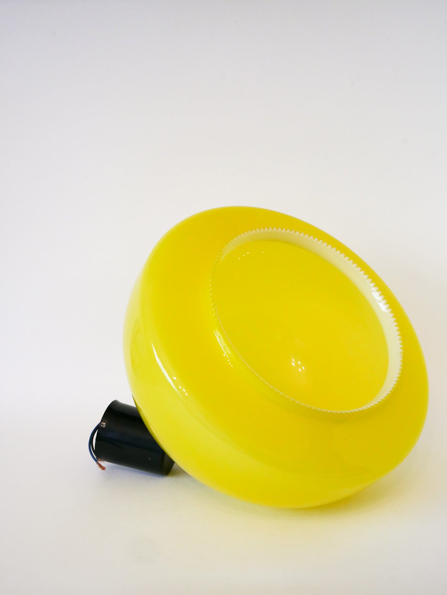 Suspension en opaline jaune Mushroom design, 1970