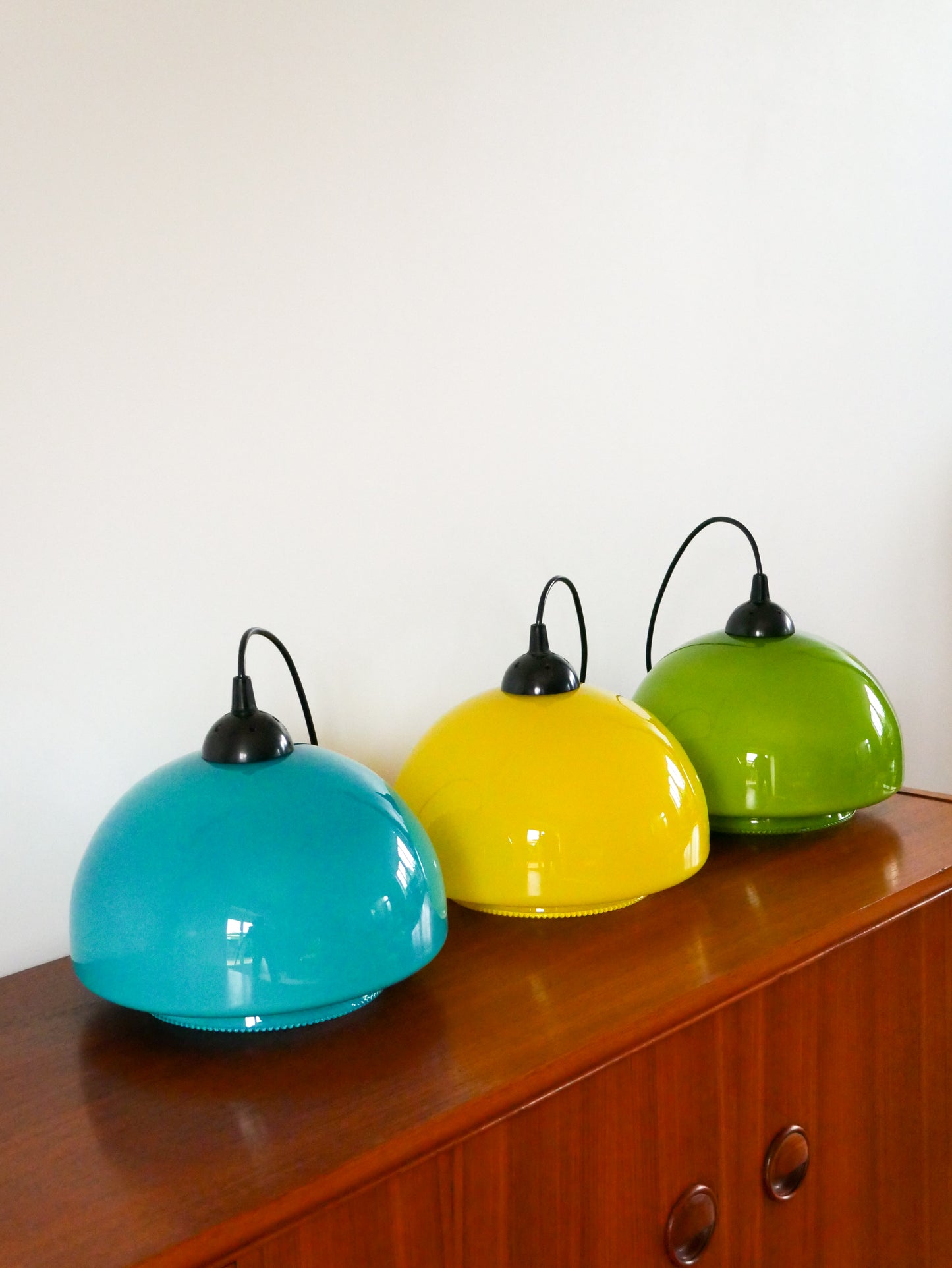 Suspension en opaline jaune Mushroom design, 1970