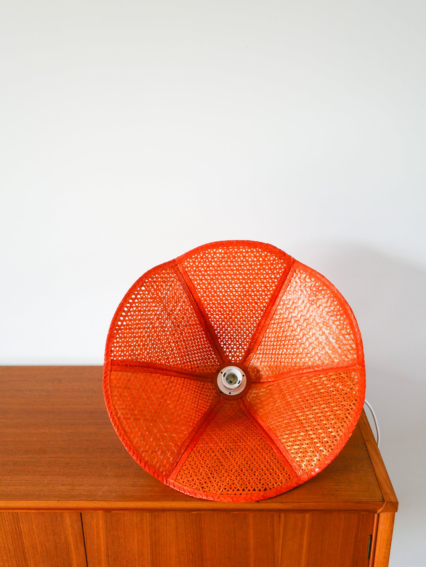 Suspension fleur lotus en rotin et bambou scandinave orange 1970