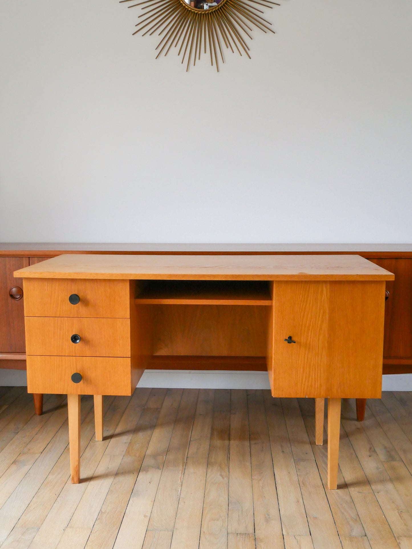 Bureau en placage chêne clair Scandinave Mid-Century, Design, 1950