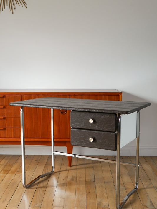 Bureau en bois et piètements tubulaires en chrome, recouvert de Skaï, Design, 1970-1980