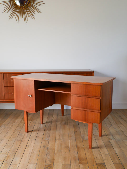 Bureau scandinave en placage teck, Design, 1950