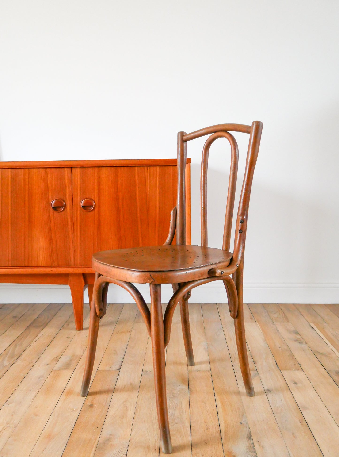 Chaise bistrot en bois courbé Luterma 1950