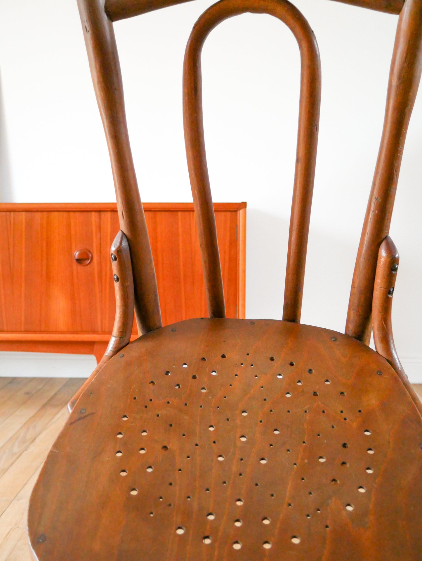 Chaise bistrot en bois courbé Luterma 1950