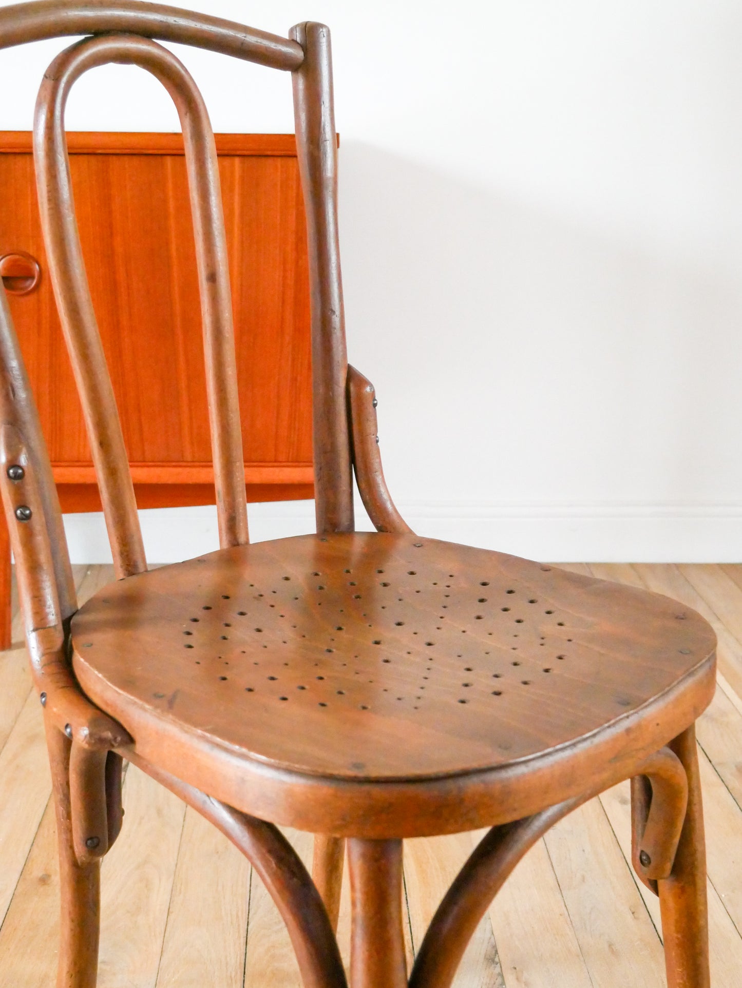 Chaise bistrot en bois courbé Luterma 1950