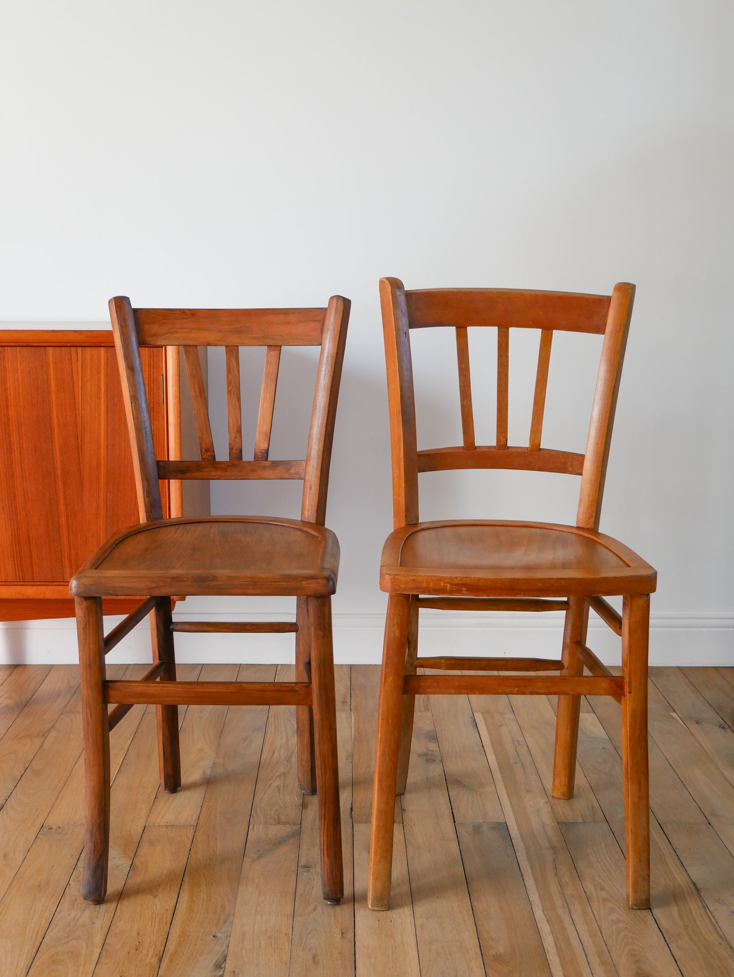 Paire de chaises bistrot en bois Luterma 1950