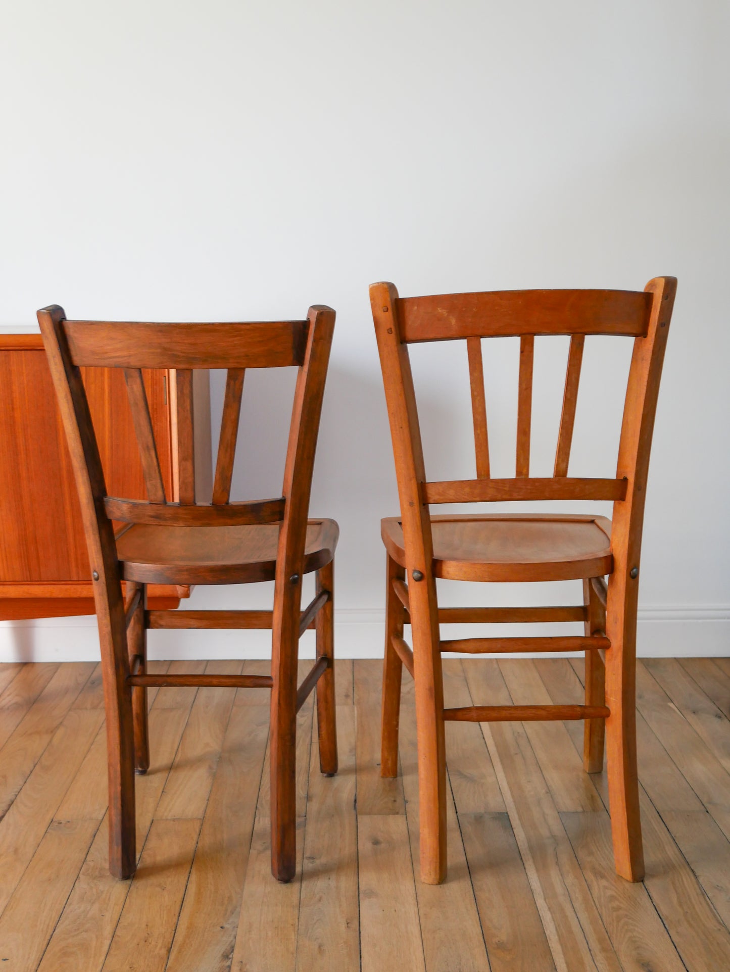 Paire de chaises bistrot en bois Luterma 1950