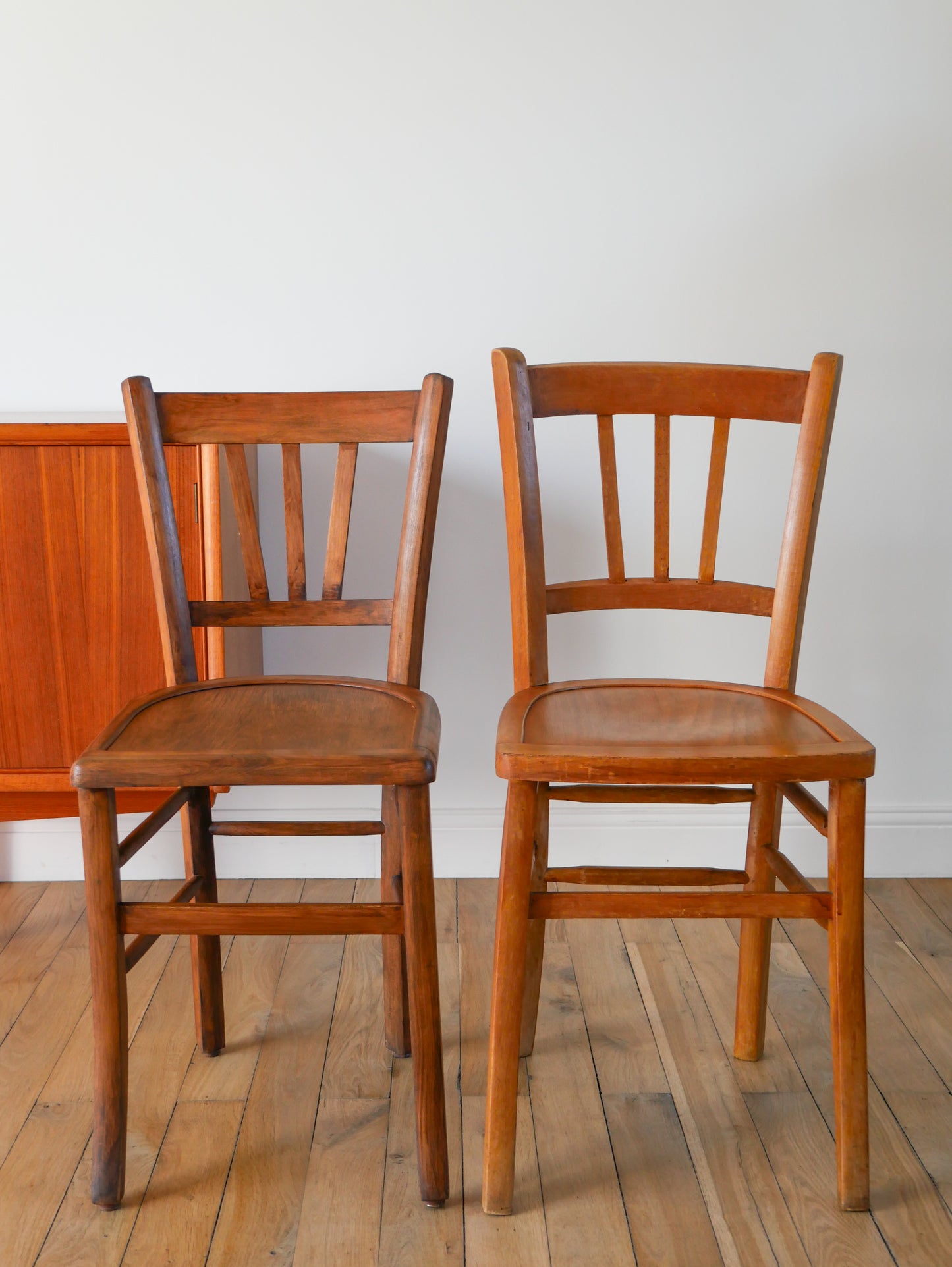 Paire de chaises bistrot en bois Luterma 1950