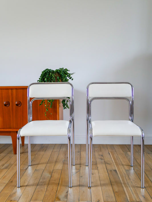 Paire de chaises en chrome et skaï Blanc, Design, 1970