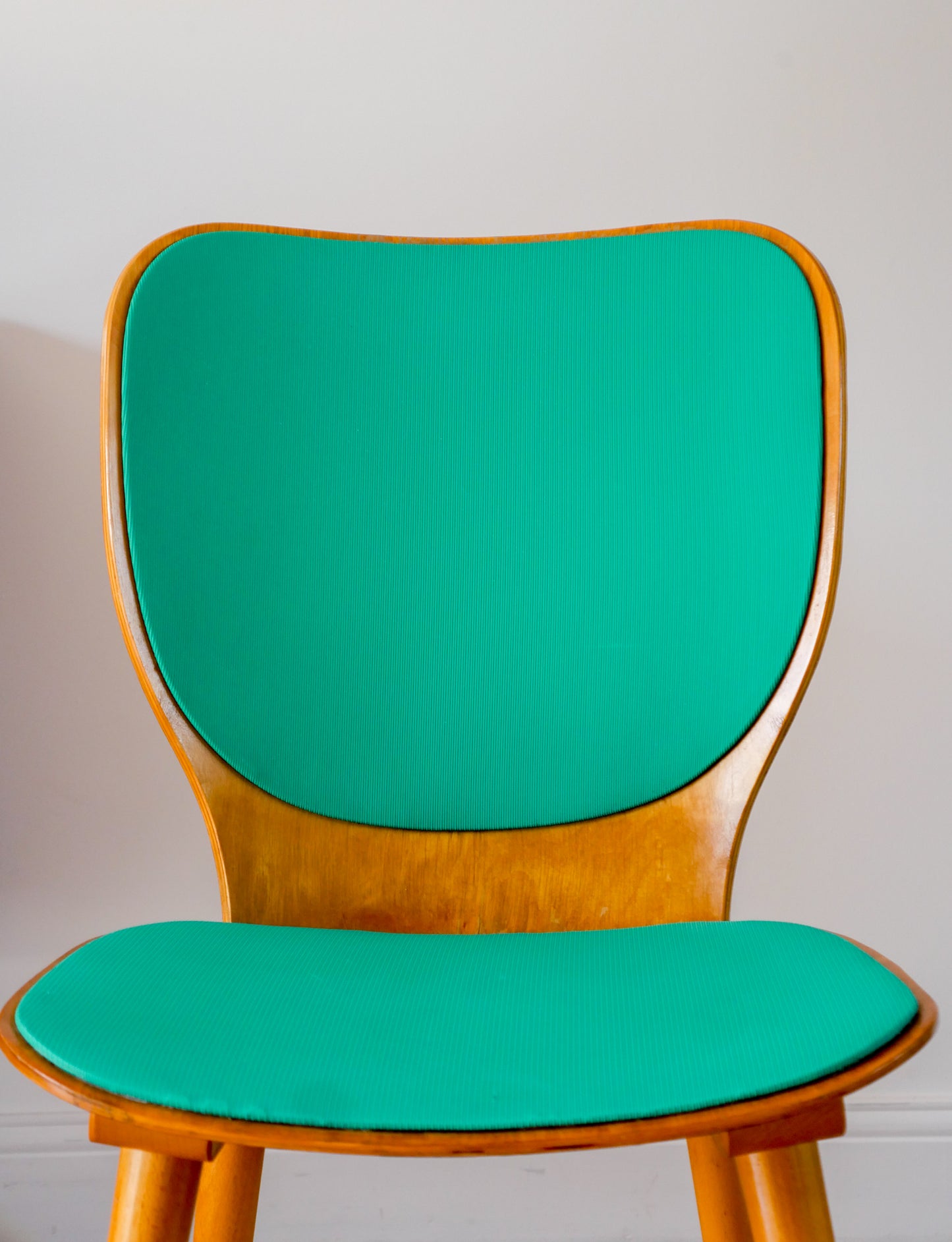 Chaise en bois Blond et skaï Vert, designer Max Bill pour Baumann, modèle N°800 G, Design, 1950