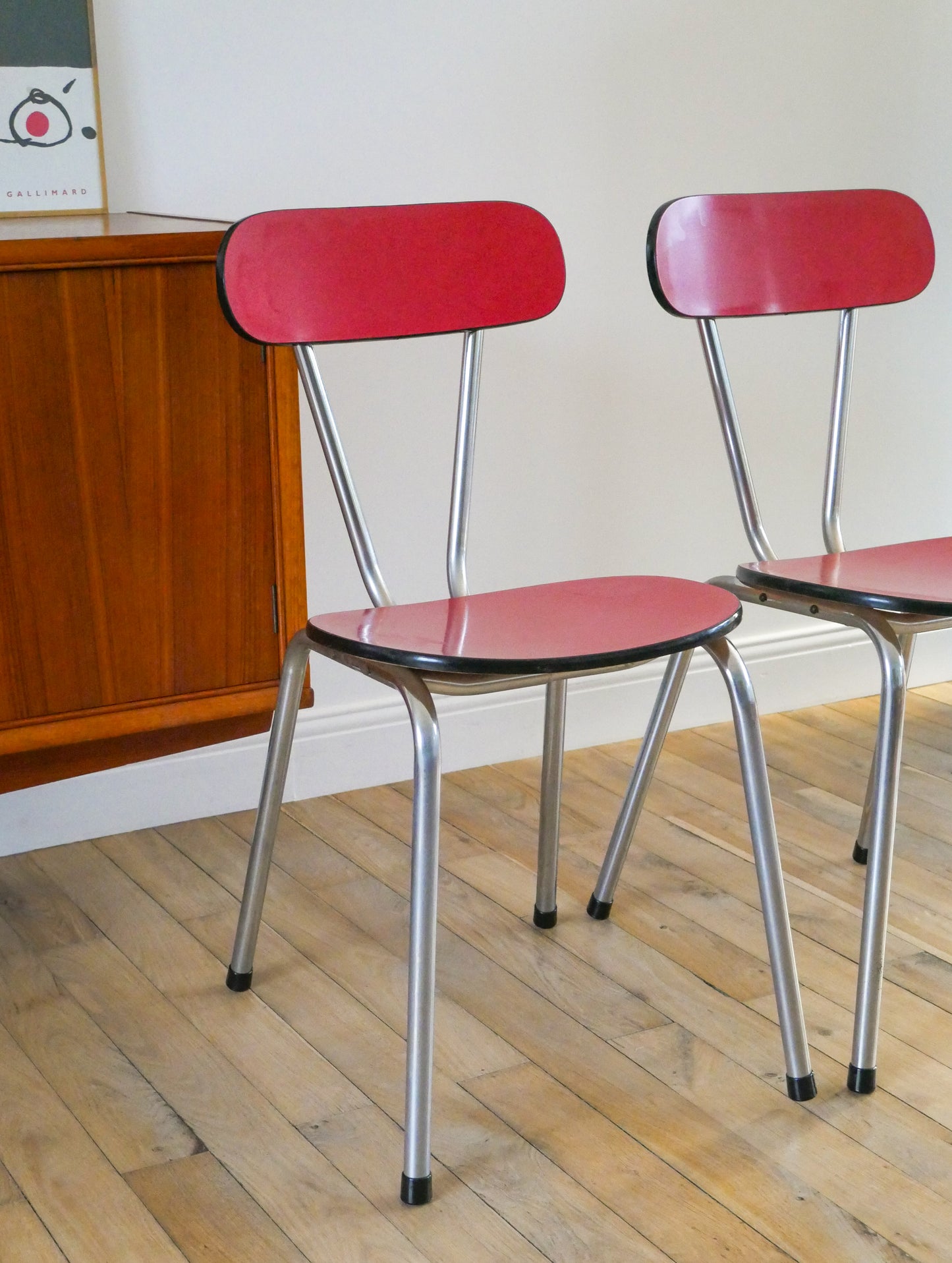 Paire de chaises en formica et chrome, Rouges à motifs, 1970