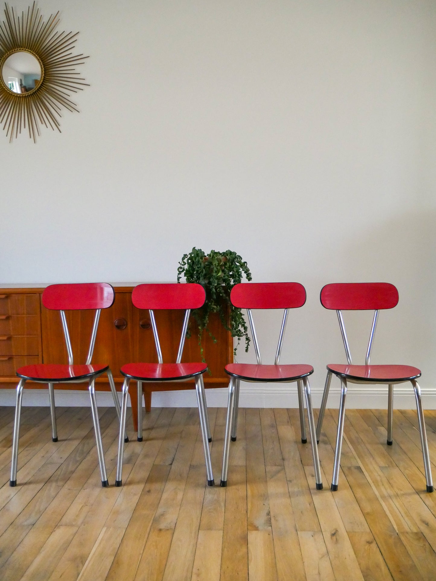 Ensemble de 4 chaises en formica et chrome, Rouges à motifs, 1970