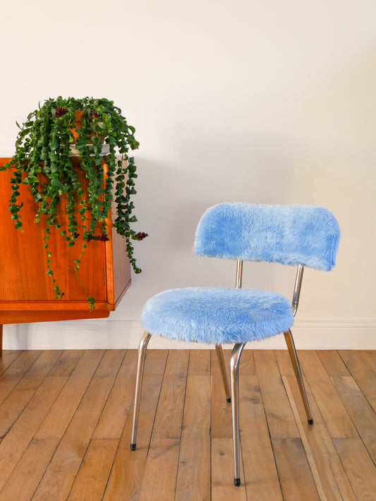 Chaise d'appoint piètements en chrome et tissus moumoute, Baby Blue, 1970