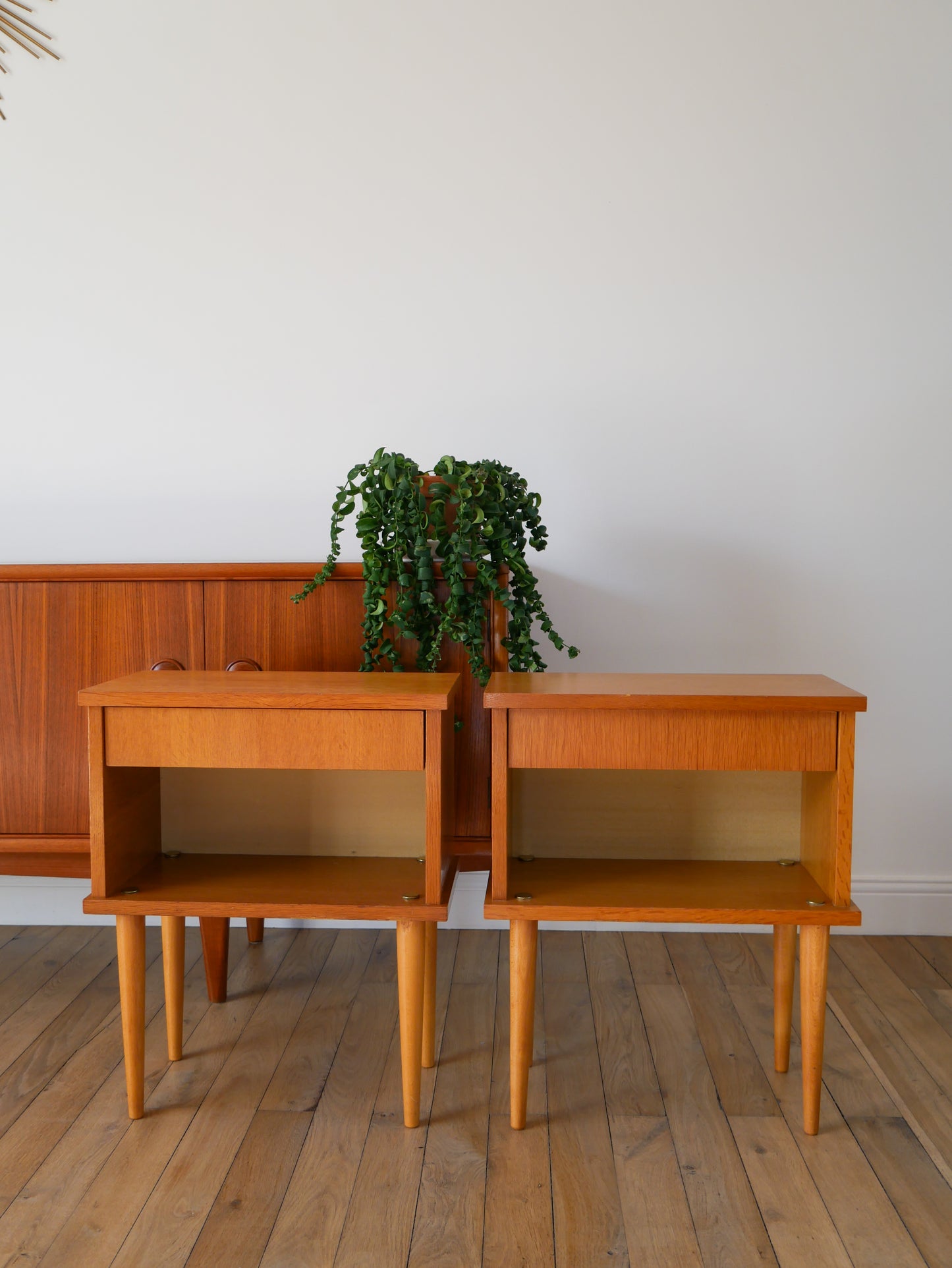 Paire de chevets Scandinaves en chêne clair, 1960, Design, 1960