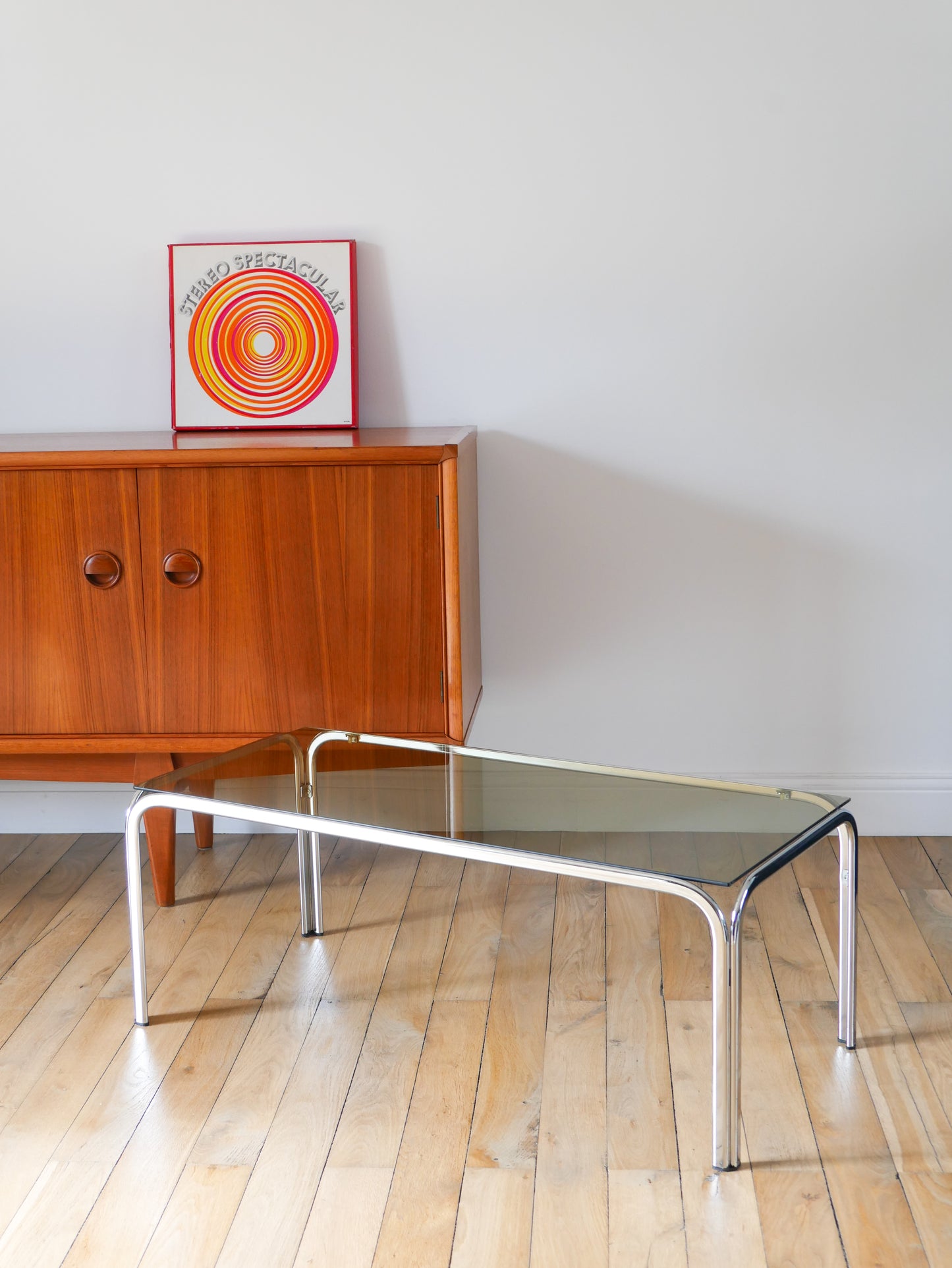 Table basse en chrome et verre fumé Design, 1970 - 90 X 42 X 34.5 cm