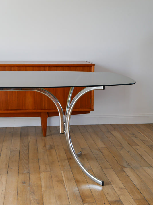 Table de salon en verre fumé et piètements en chrome, dans le goût de Gastone Rinaldi, Design, 1970