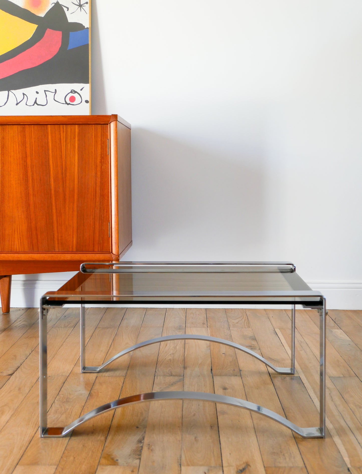 Table basse rectangulaire en chrome et verre fumé, pieds arqués, Space Age, Design, 1970