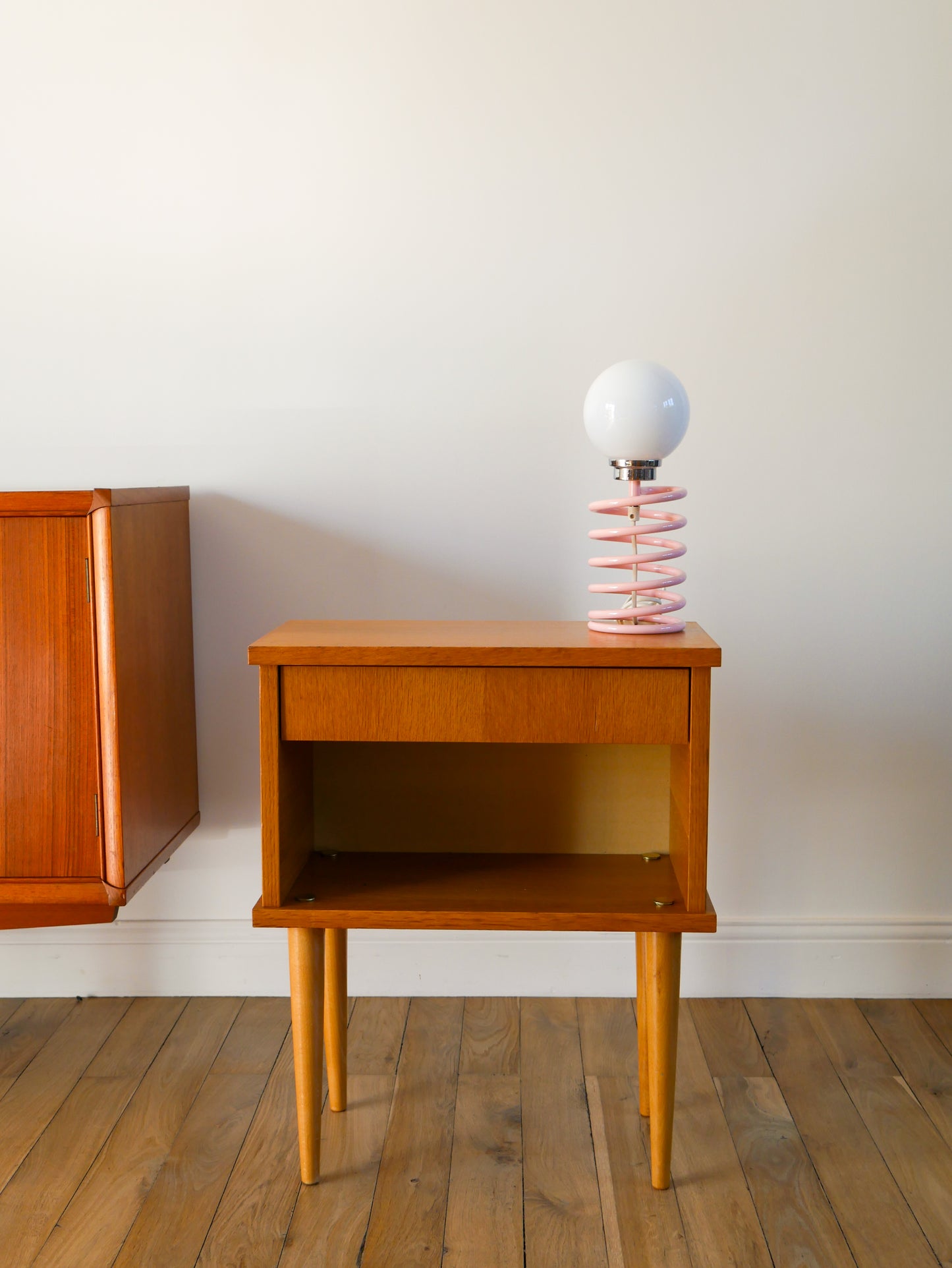 Table de nuit scandinave en placage Chêne, 1950