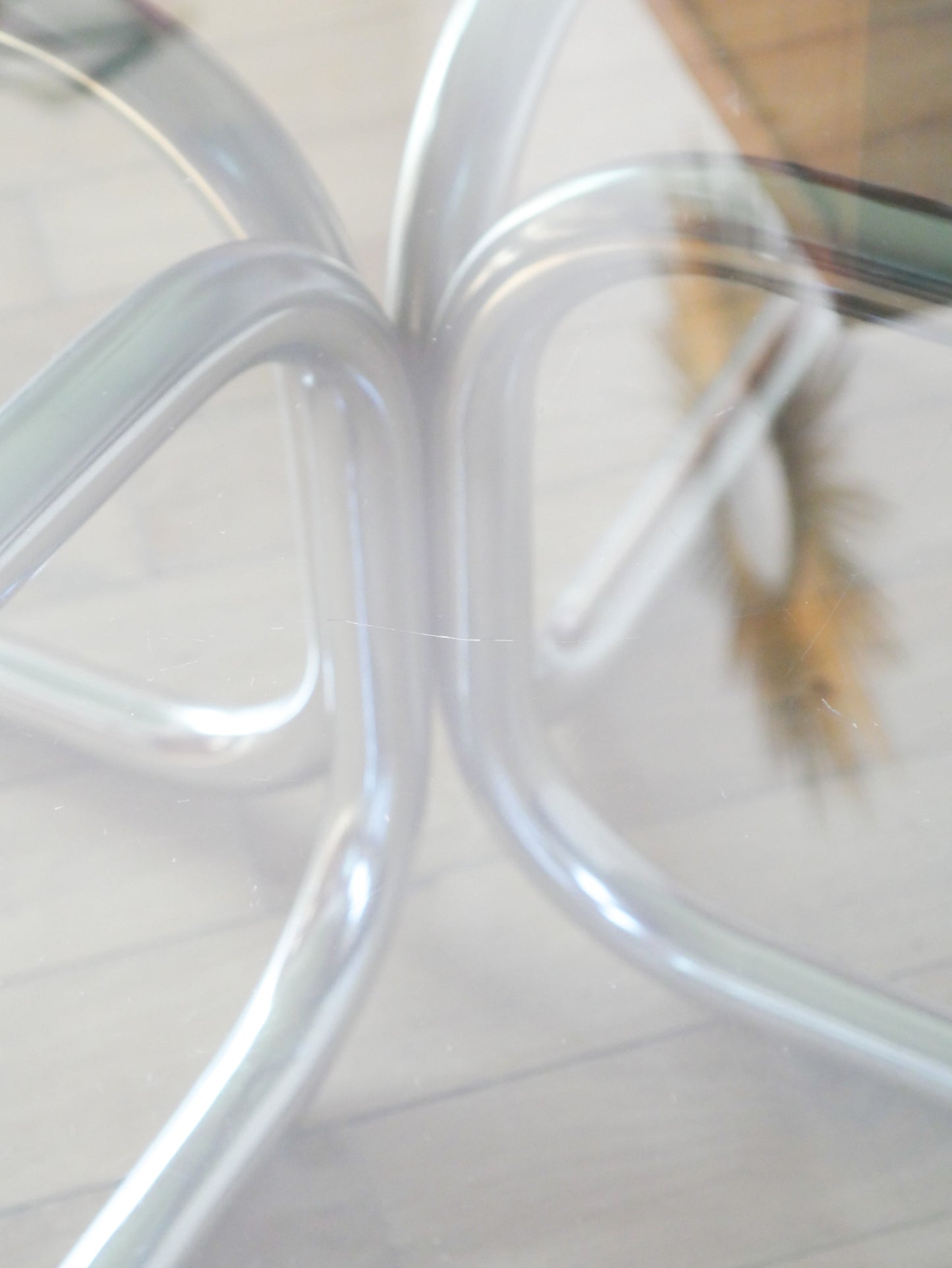 Table basse tubulaire ronde en verre et chrome, piètements étoile, Design, 1970