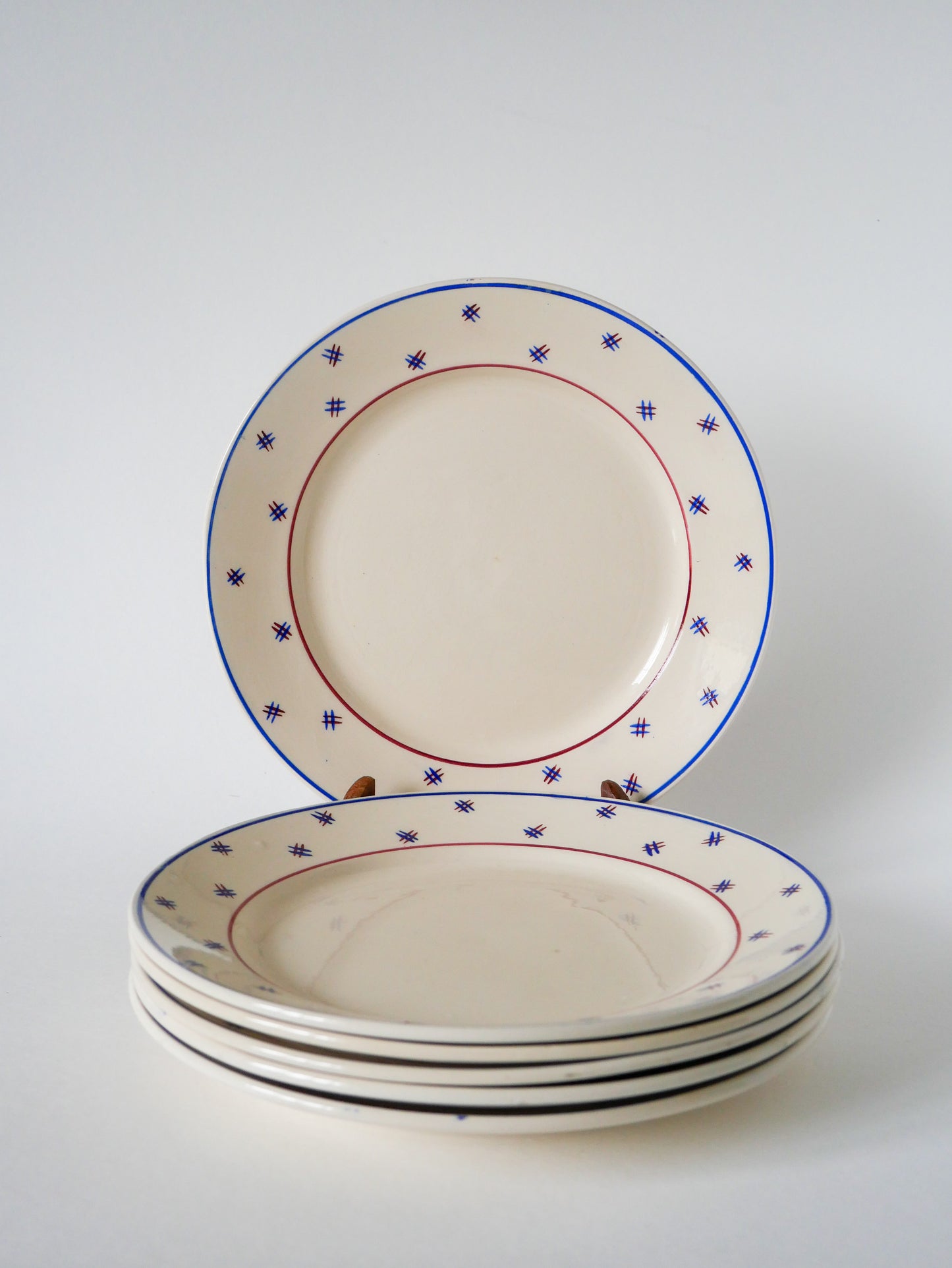 Lot de 6 assiettes plates, Lunéville modèle E Pierrée, 1940