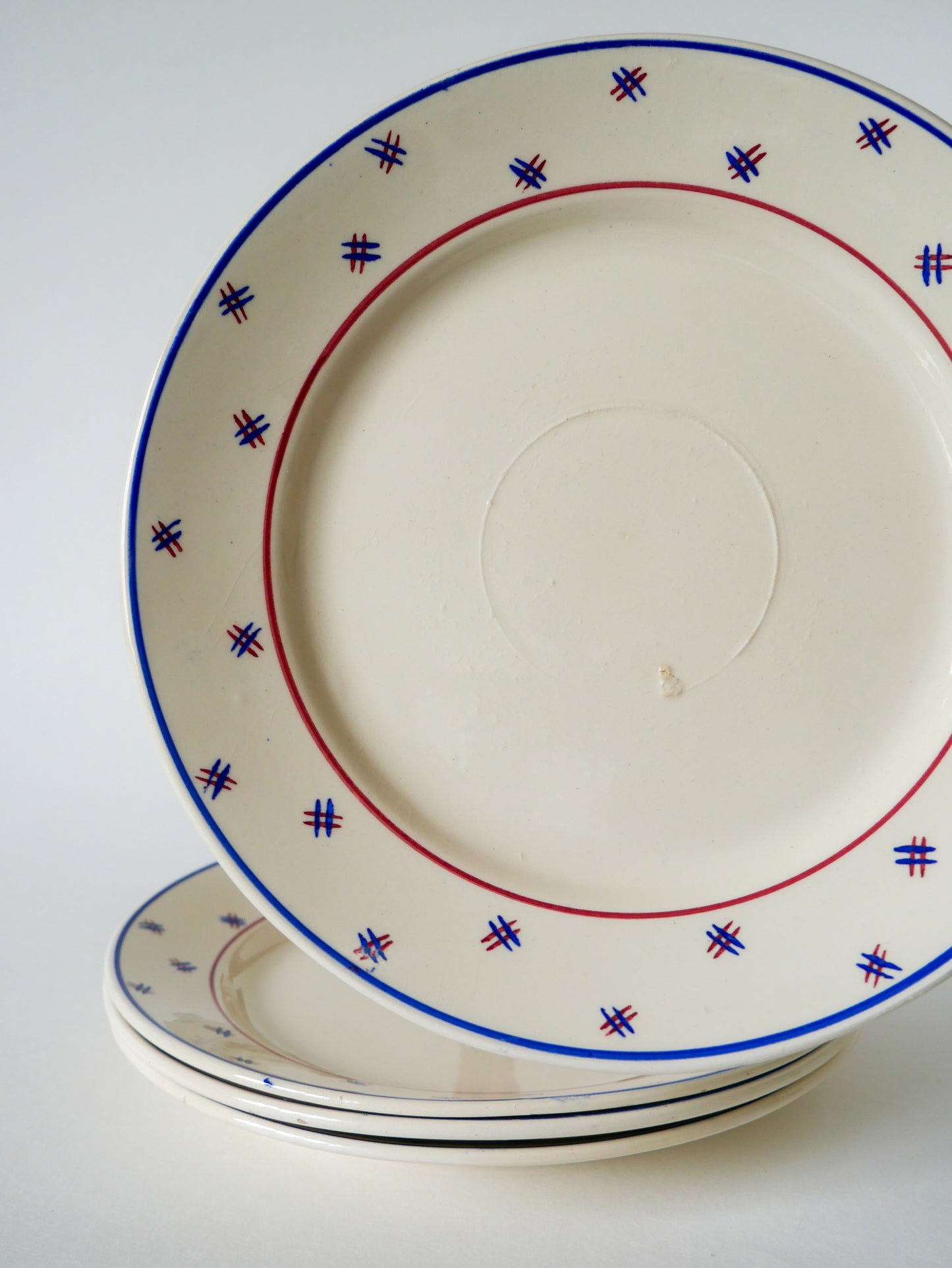 Lot de 5 assiettes plates, Lunéville modèle E Pierrée, 1940