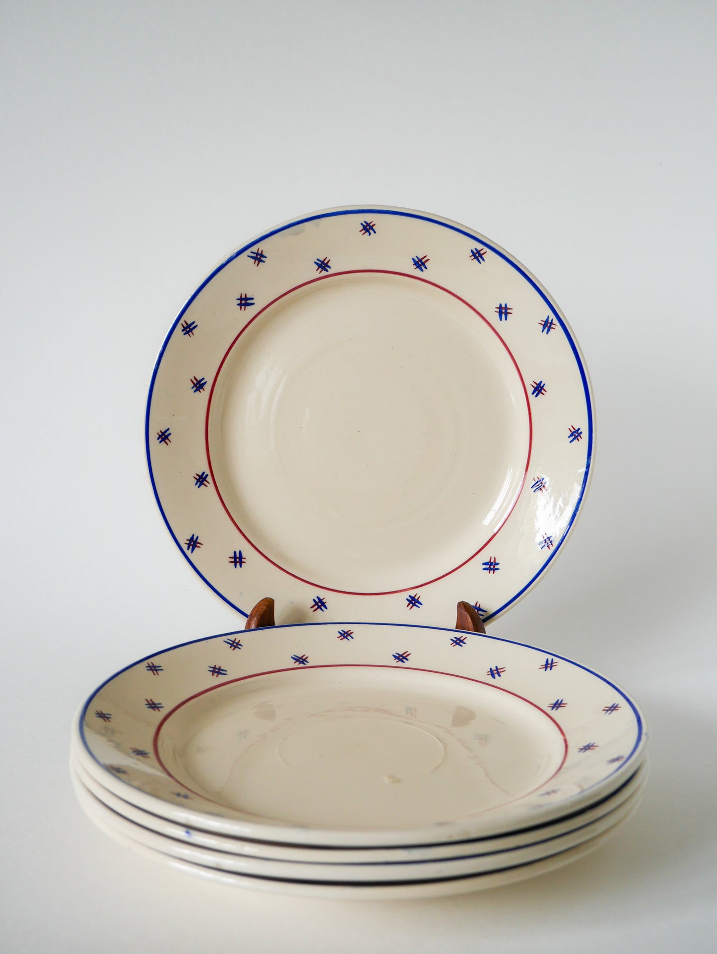 Lot de 5 assiettes plates, Lunéville modèle E Pierrée, 1940