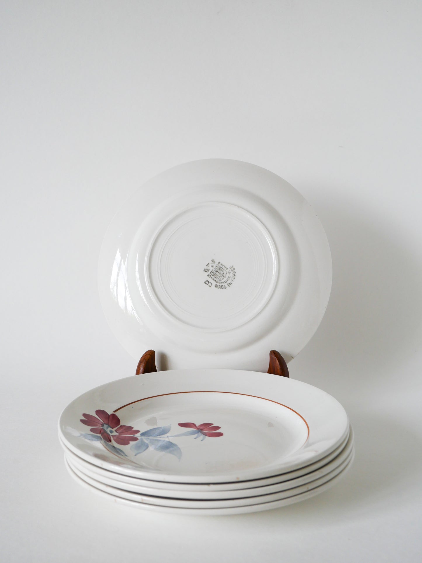 Joli lot de 6 assiettes à dessert Saint-Amand, à fleurs, Rose et Bleu, 1960