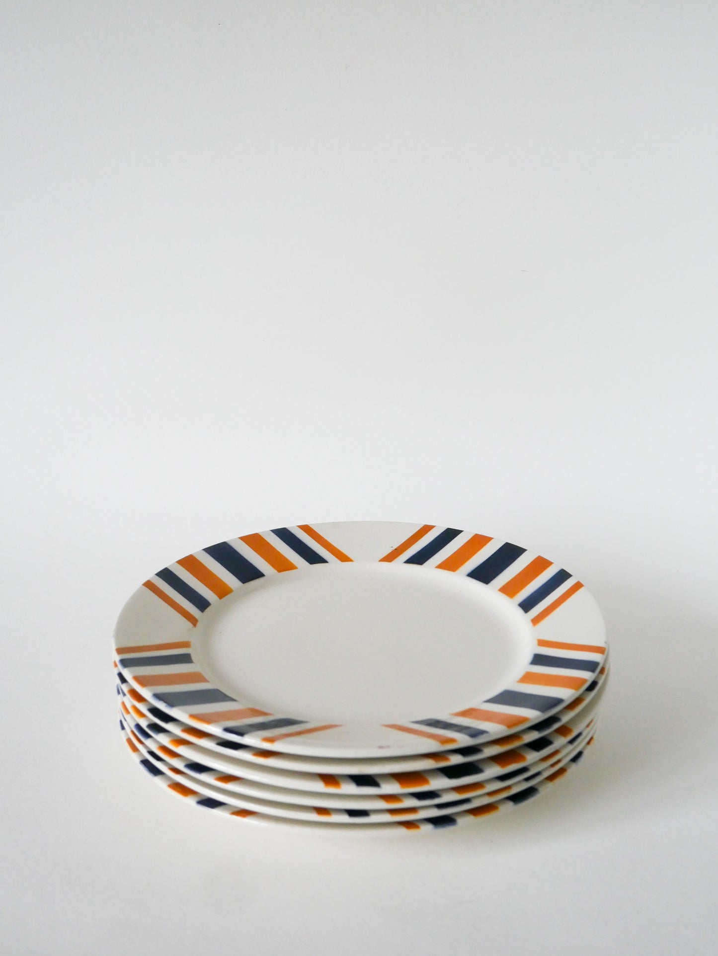 Lot de 6 assiettes plates à rayures, HBCM  modèle "Eskualouna", Orange et Bleu, 1960