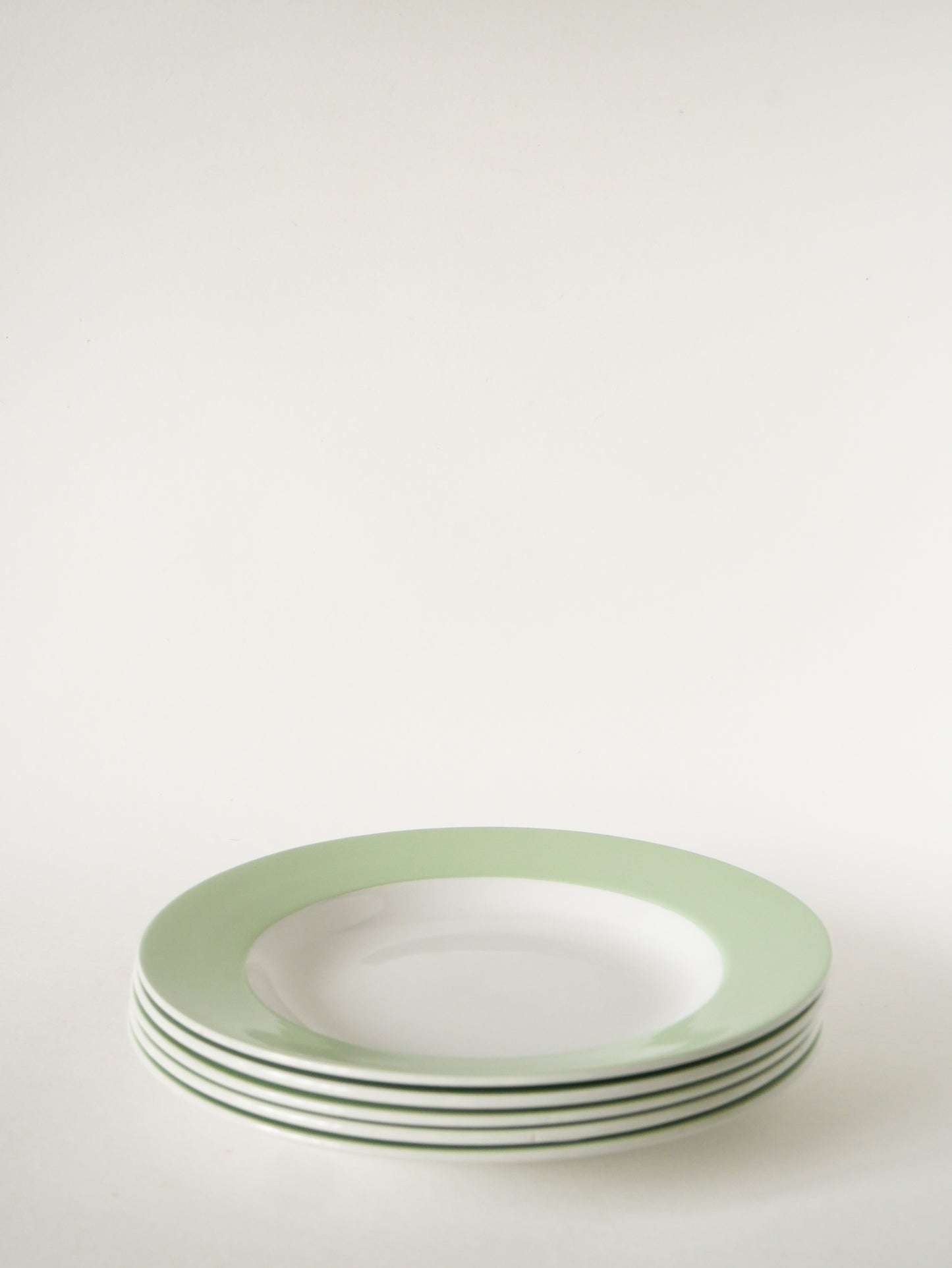 Lot de 5 assiettes creuses St Amand Céranord, Liseré Vert Pomme, 1960