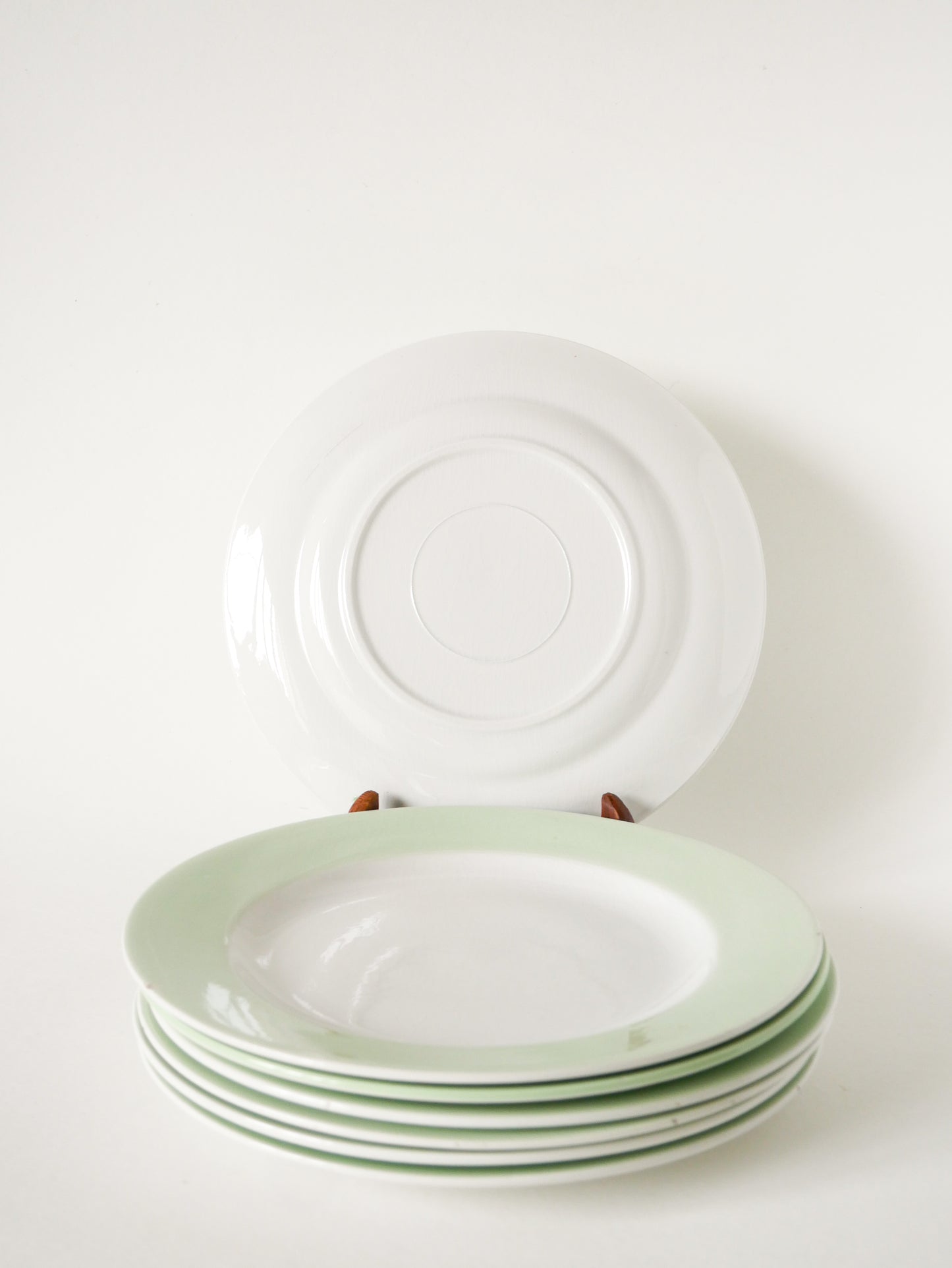 Lot de 7 assiettes plates St Amand Céranord, Liseré Vert Pomme, 1960