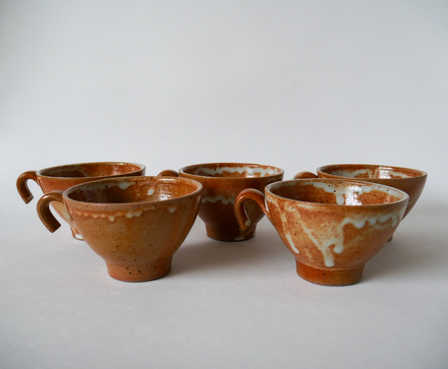 Lot de 5 tasses à thé en grès vernissé 1970