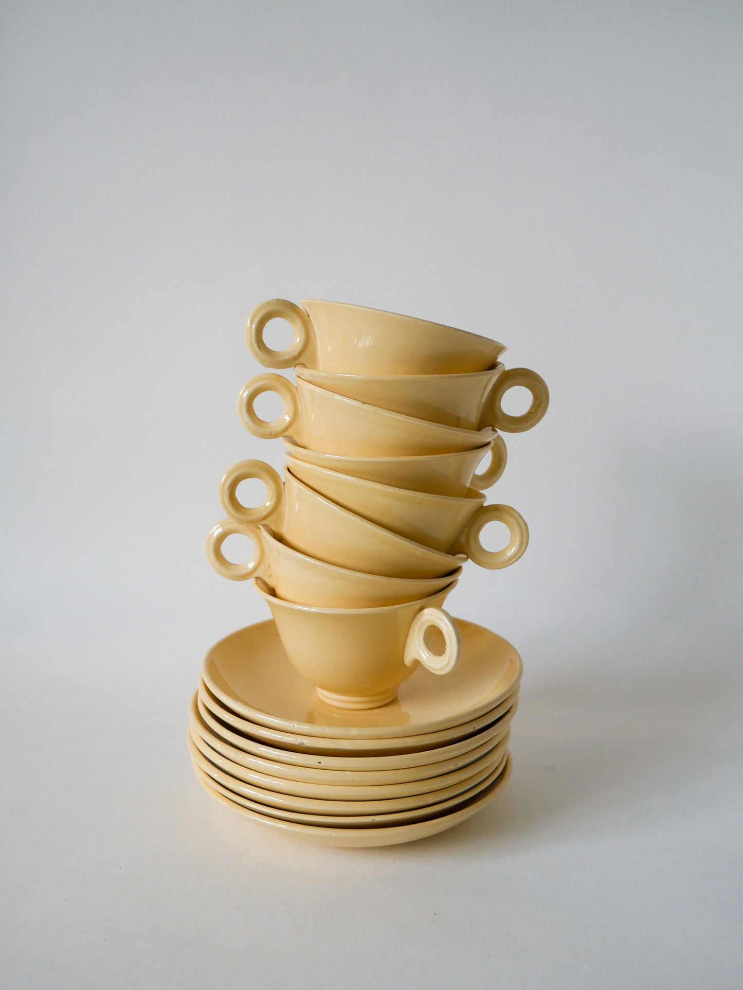 Service à thé composé d'une théière et de 8 tasses en céramique Digoin Sarreguemines crème Design 1950