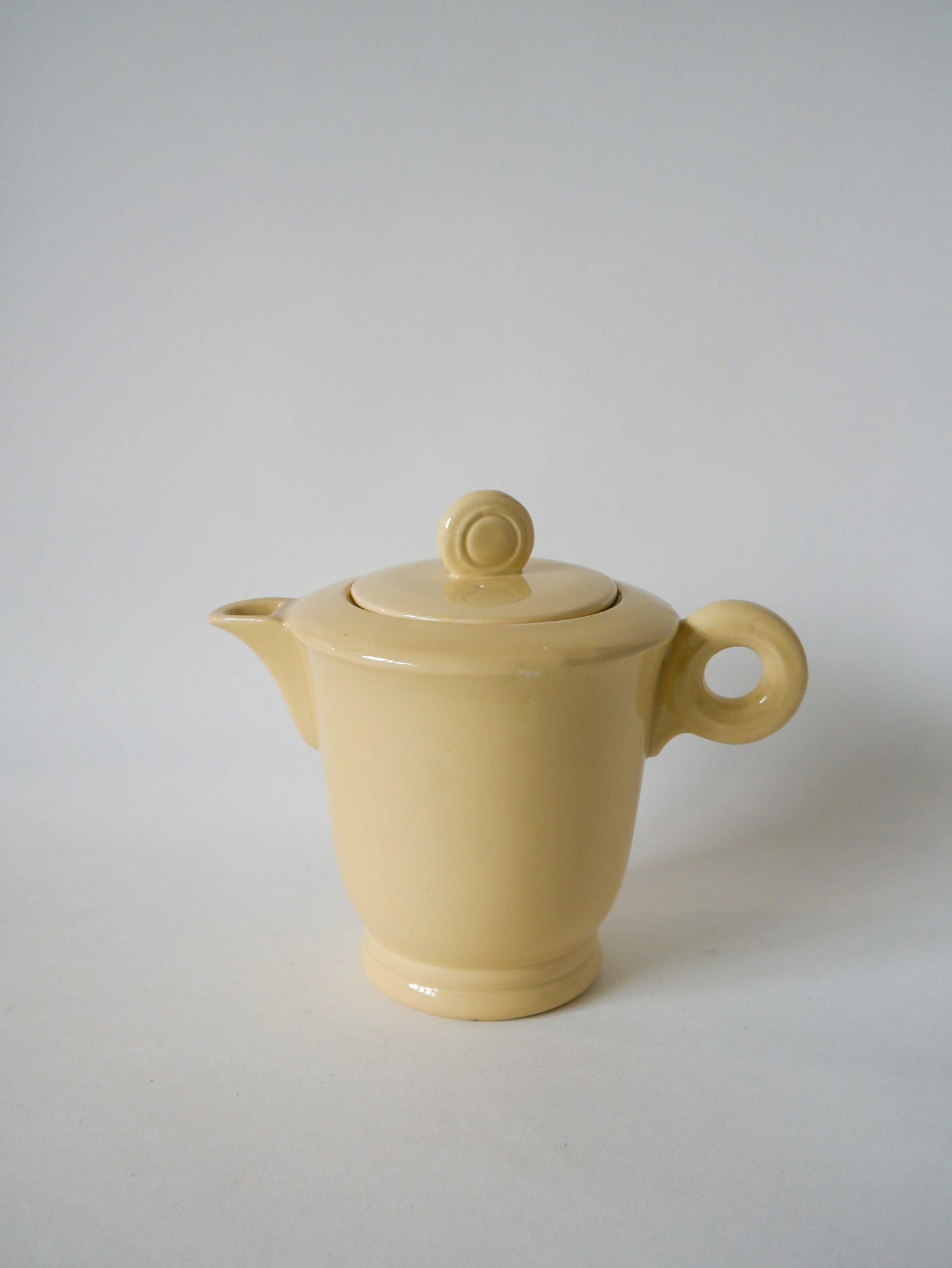 Service à thé composé d'une théière et de 8 tasses en céramique Digoin Sarreguemines crème Design 1950