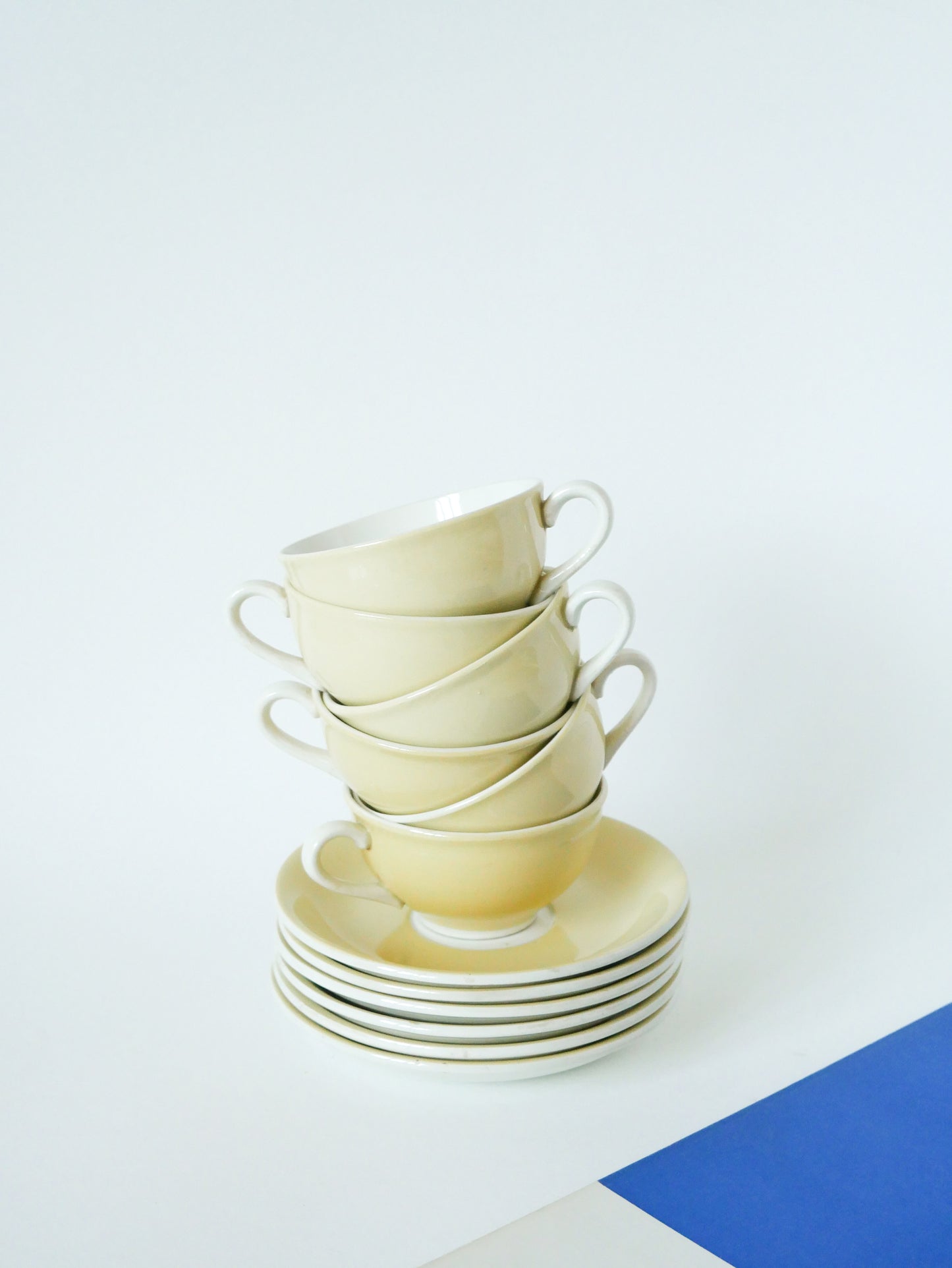 Ensemble de 6 tasses Pastel "Jaune" Digoin Sarreguemines, 1960