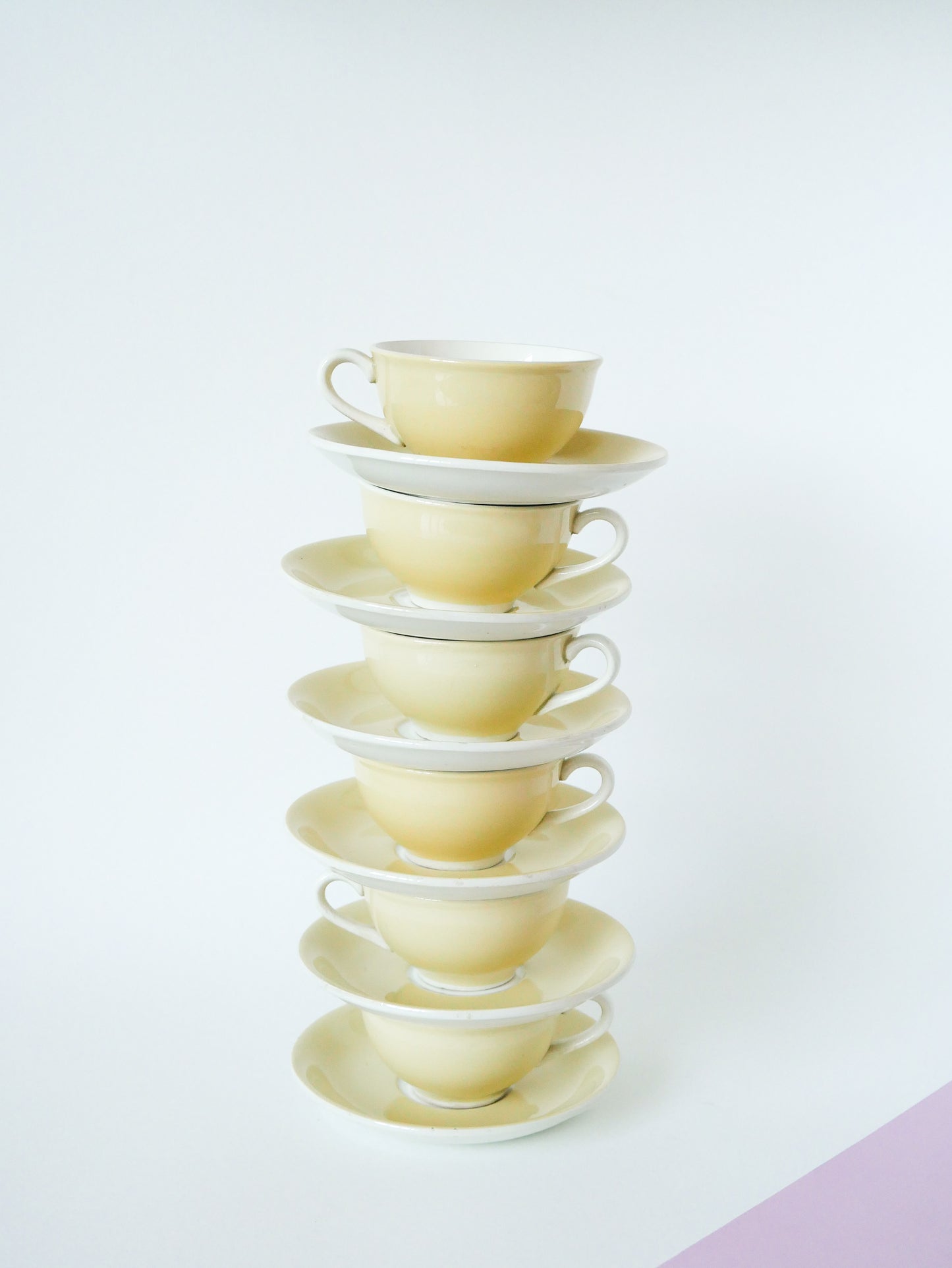 Ensemble de 6 tasses Pastel "Jaune" Digoin Sarreguemines, 1960