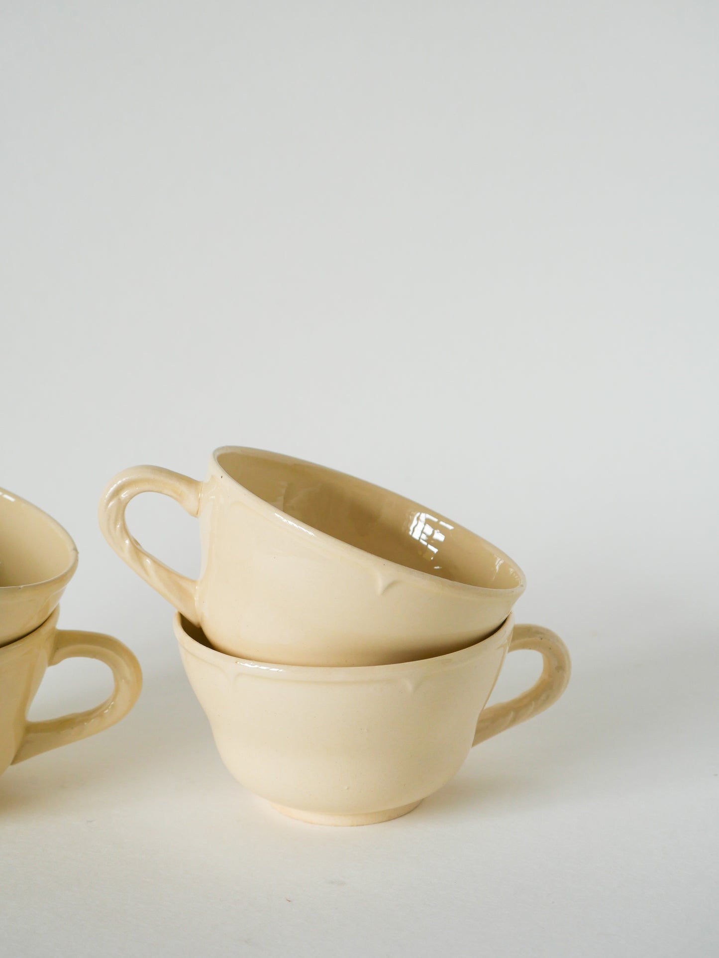 Ensemble de 4 tasses à café Badonviller, Crème, 1960