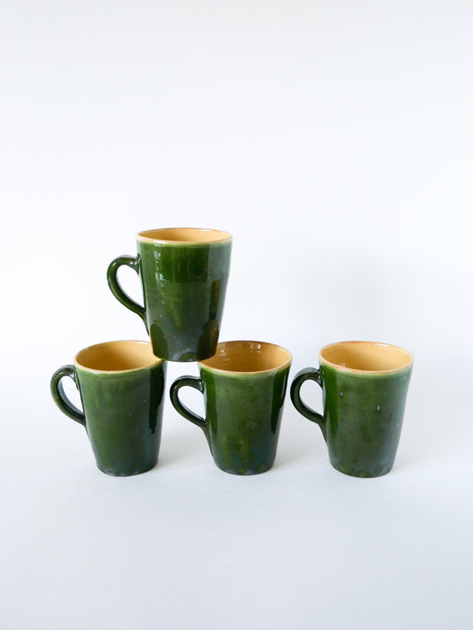 Ensemble de 4 mugs verts en grès vernissé, céramique, 1970